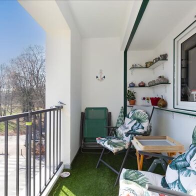 Appartement 4 pièces 240126 €