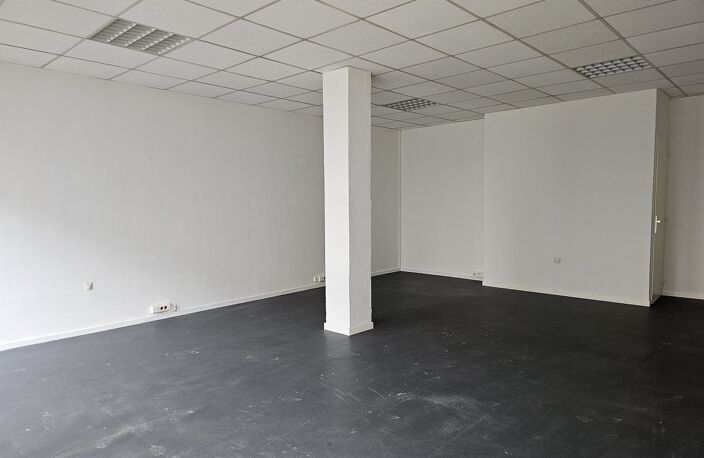 Local commercial — photo 3