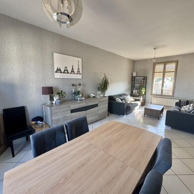 Immeuble  248000 €