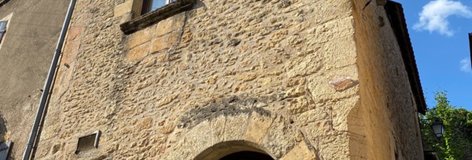 Immeuble  94 m² à vendre à Montignac-Lascaux (24290)