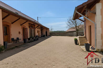 Maison 7 pièces 299000 €