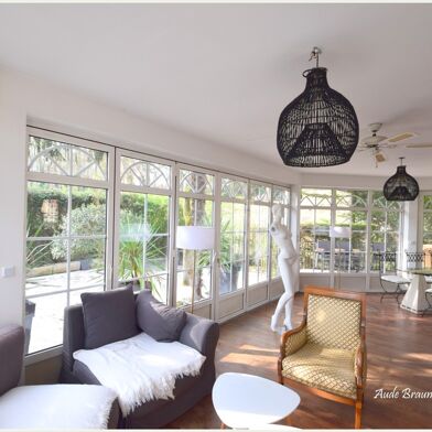 Maison 9 pièces 599000 €