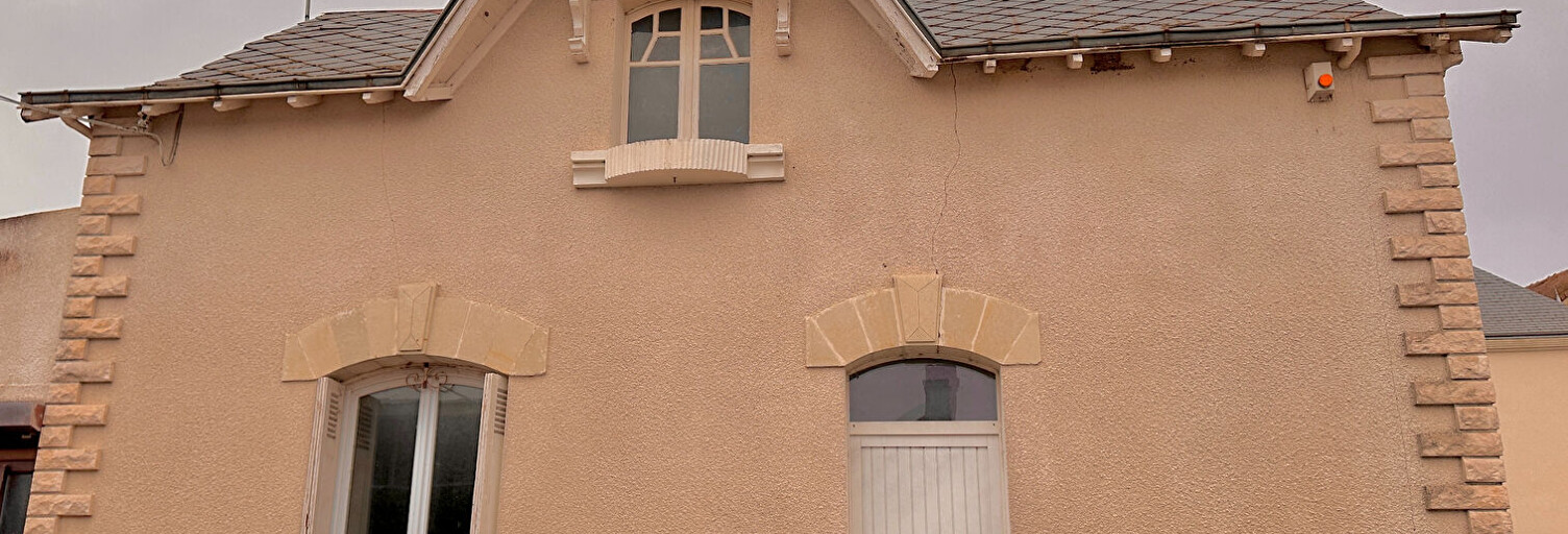 Maison 5 Pièces 141 m² à vendre à Ouzilly (86380)