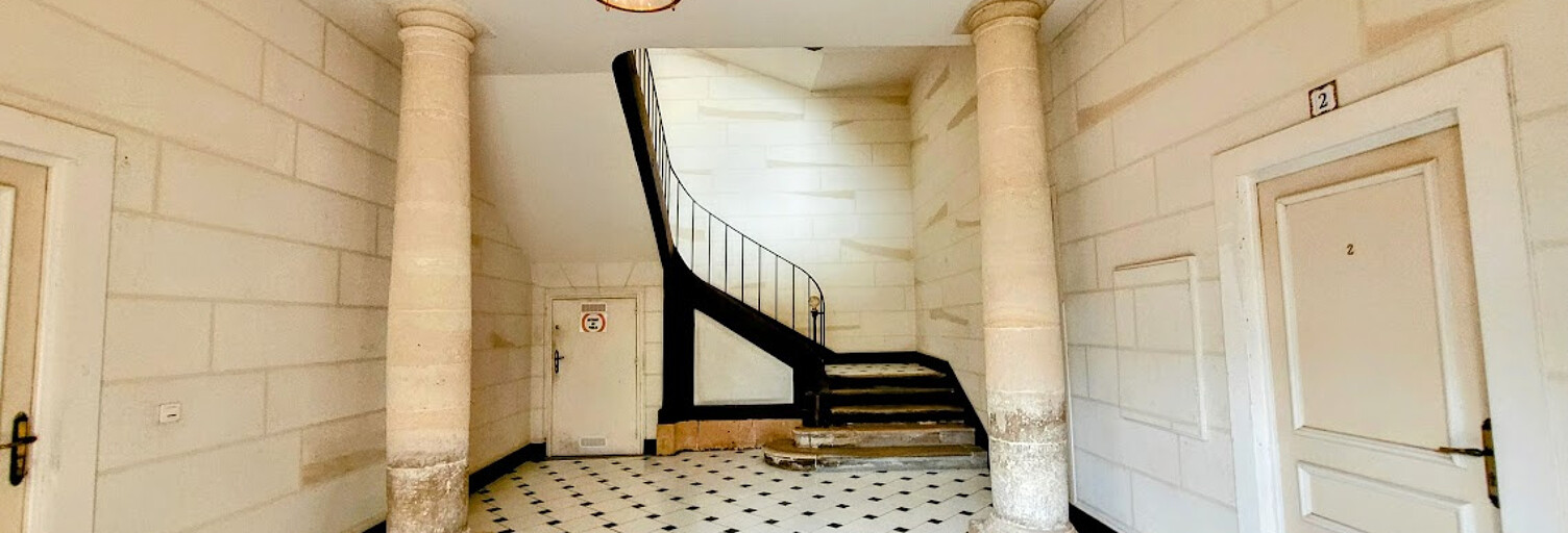 Immeuble  1010 m² à vendre à Verberie (60410)