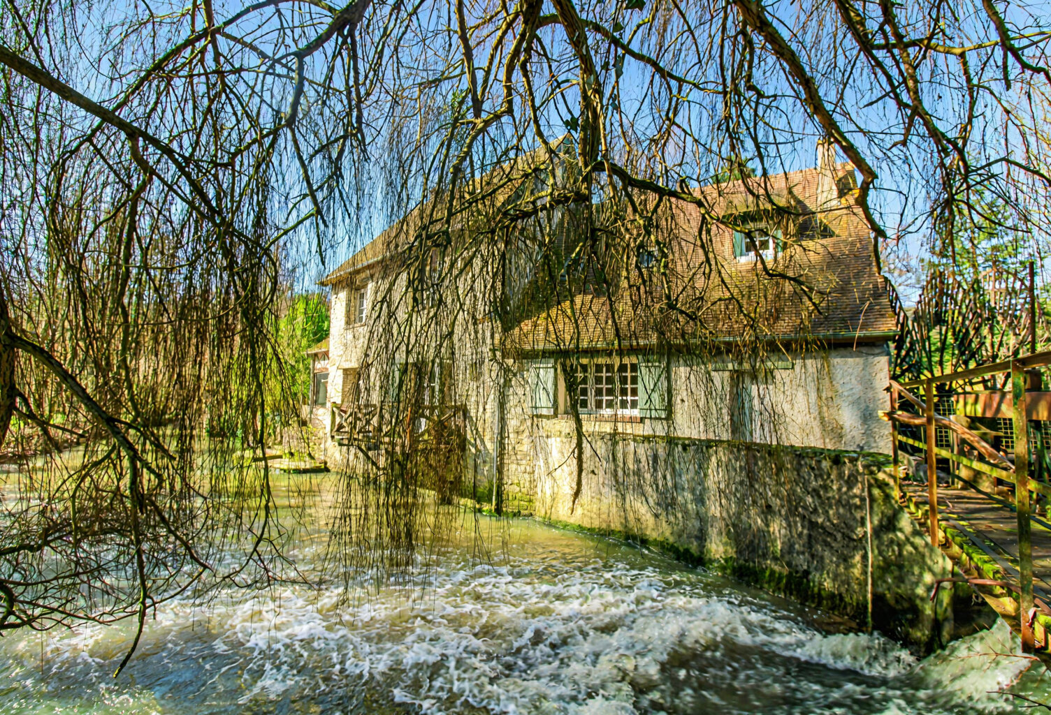 A vendre Dpt Eure (27) proche Pacy sur Eure Moulin 353 m2 av — photo 1