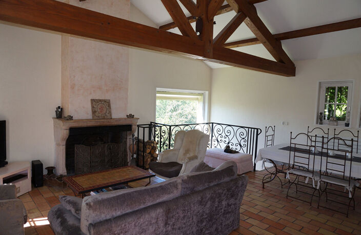 VILLA - VIENNE - 6 pièces - 132 m2 — photo 3