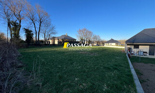 Terrain  986 m² à vendre à Laissac-Sévérac l'Église (12310)