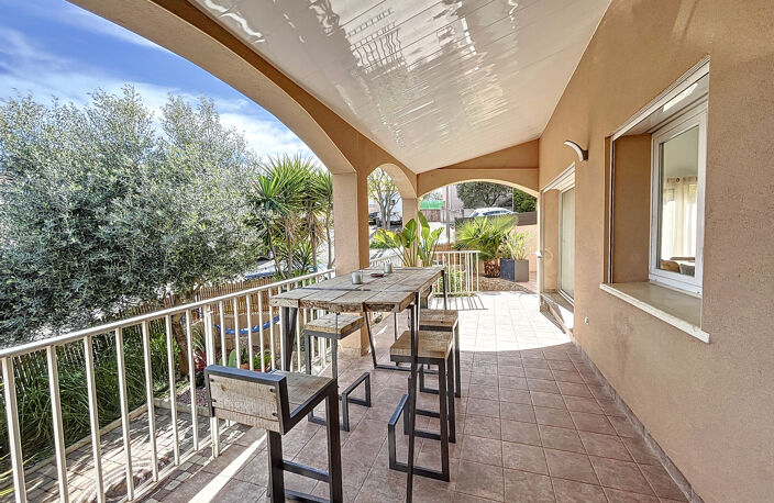 Villa contemporaine 6 pièces de 165m2 habitables avec jardin — photo 3