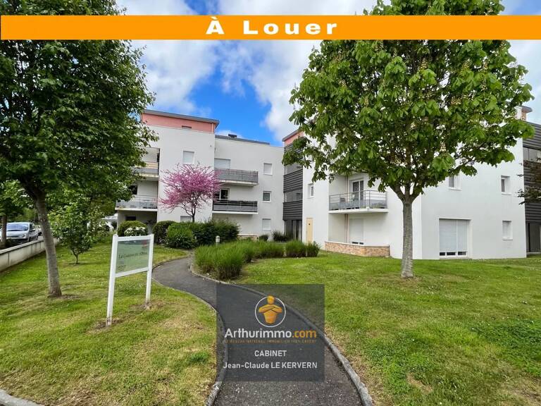 A LOUER APPARTEMENT T2 PLOUFRAGAN — photo 1