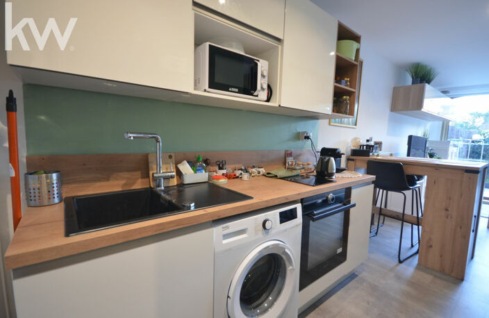 VENTE d'un appartement 1 pièce (24 m2) à SANARY SUR MER — photo 4