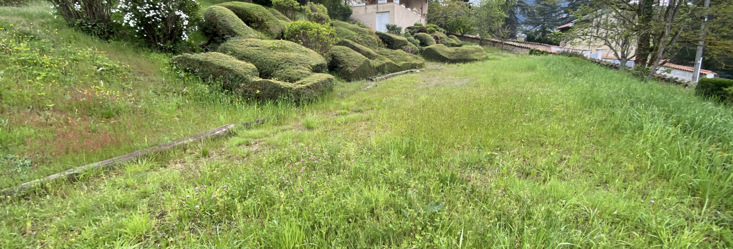 Terrain  1070 m² à vendre à Tarare (69170)