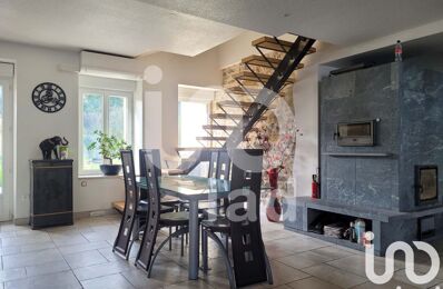 maison 10 pièces 230 m2 à vendre à Bézenet (03170)