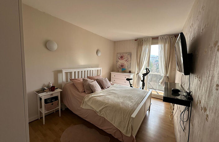 Appartement Saint Etienne 3 pièce(s) — photo 2