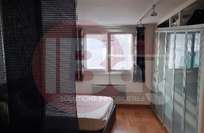 Charmant T2 à vendre en centre ville de Clermont — photo 2