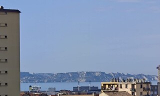 Bureau  295 m² à louer à Marseille 14 (13014)