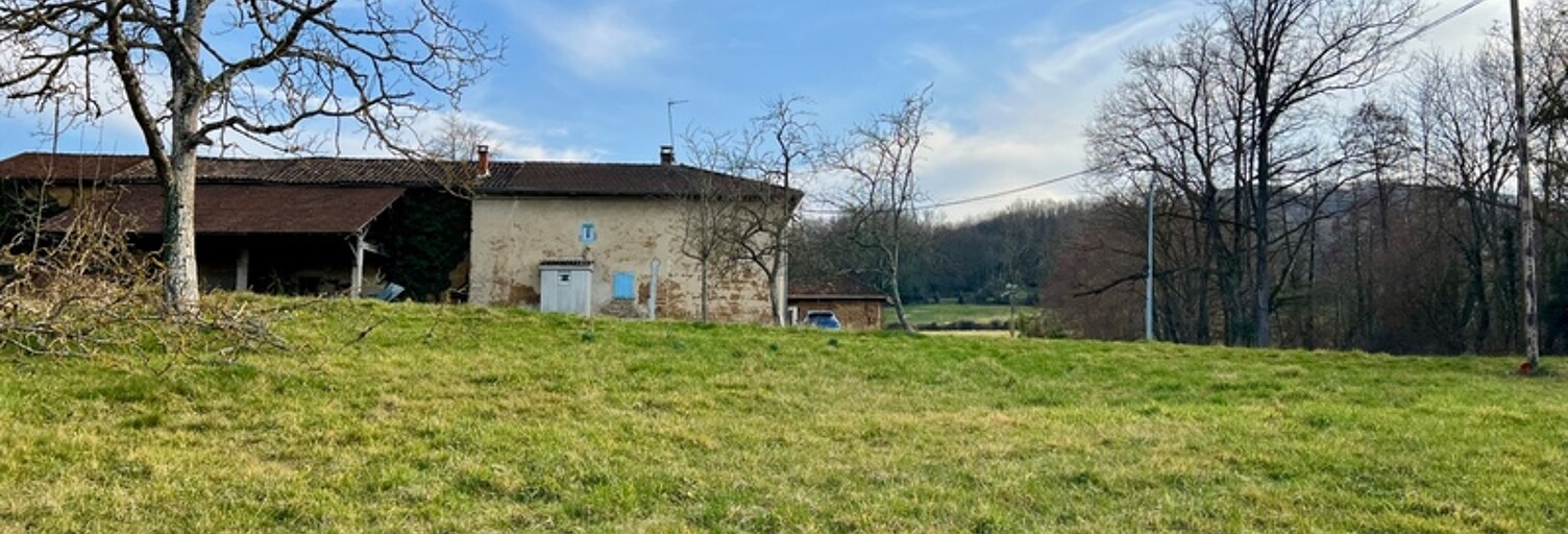 Terrain  904 m² à vendre à Saint-Étienne-de-Saint-Geoirs (38590)