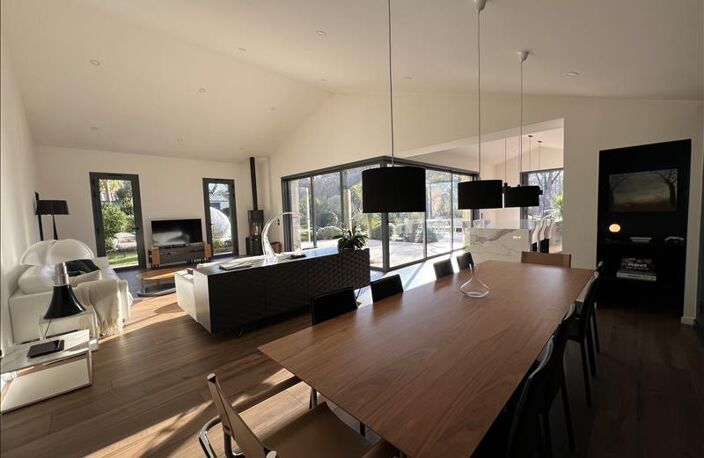 Vente maison 5 pièces 198 m² Grayan-et-l'Hôpital (33590) — photo 5