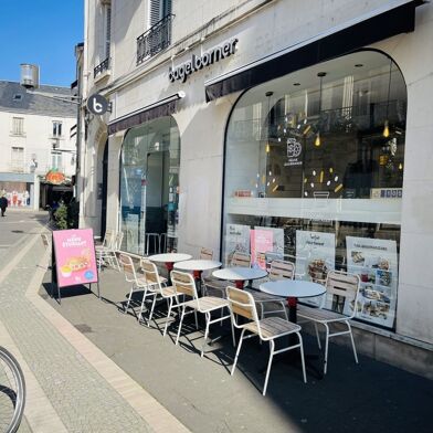 Commerce  179000 €