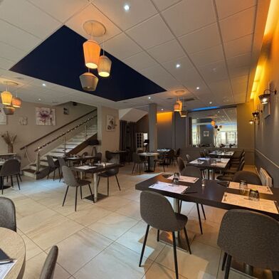 Commerce  281800 €