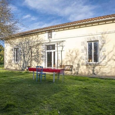 Maison 8 pièces 256520 €