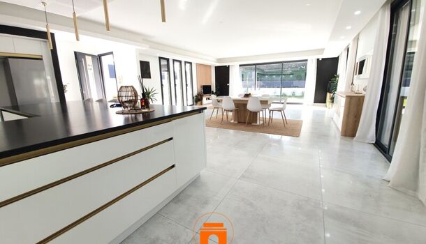 Villa / Maison 5 pièces  à vendre Montélimar 26200