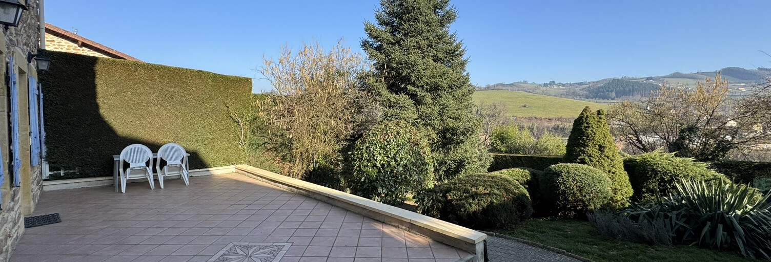 Maison 6 Pièces 130 m² à vendre à Amplepuis (69550)