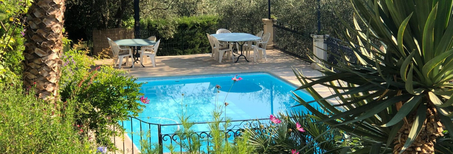 Maison 9 Pièces 340 m² à vendre à Le Broc (06510)