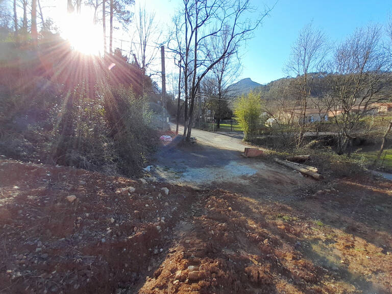 ÀVENDRE TERRAIN NON CONSTRUCTIBLE DE 2 388 M2 -  ANDUZE — photo 1