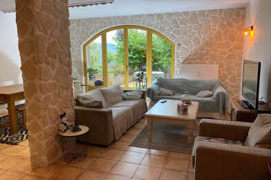 Appartement 3 pièces 219350 €