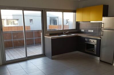 location appartement 1 063 € CC /mois à proximité de Saint-Jean-d'Illac (33127)