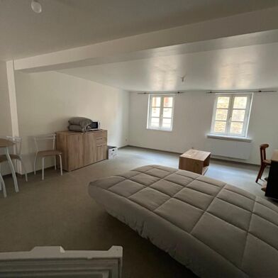 Appartement 1 pièces 385 €