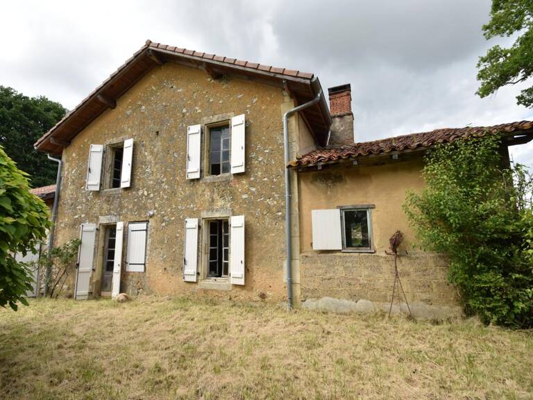 Maison avec un beau potentiel — photo 1