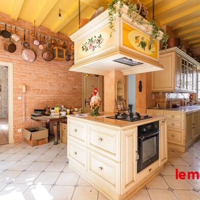 Maison 9 pièces 636000 €