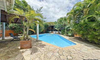 Maison 12 Pièces 159 m² à vendre à Sainte-Anne (97180)