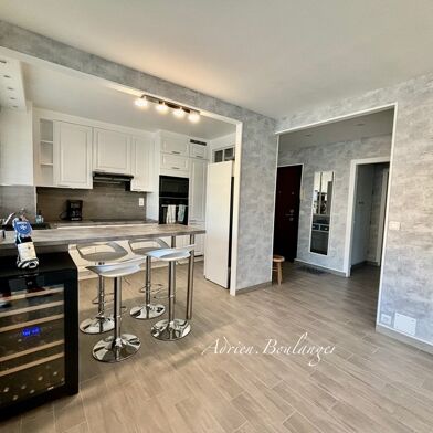 Appartement 4 pièces 218500 €