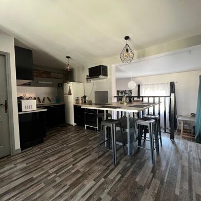 Appartement 3 pièces 225000 €