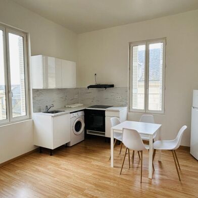 Immeuble  209088 €