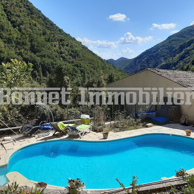 Maison 5 pièces 240000 €