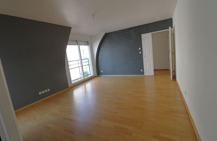 Appartement dernier étage avec balcon à acheter à Dieppe (76 — photo 2