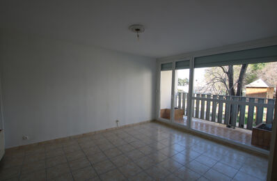 location appartement 950 € CC /mois à proximité de Rognac (13340)