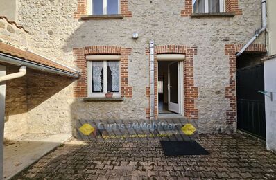 vente maison 137 000 € à proximité de Saint-Just-Malmont (43240)