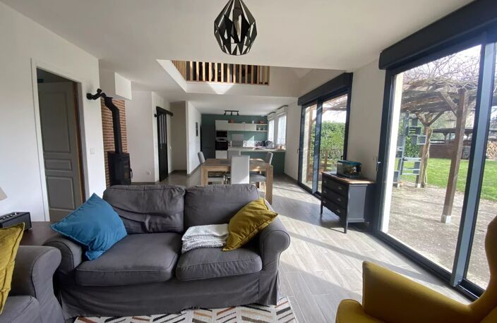 Belle maison moderne à Amilly Bourg – Emplacement idéal — photo 3