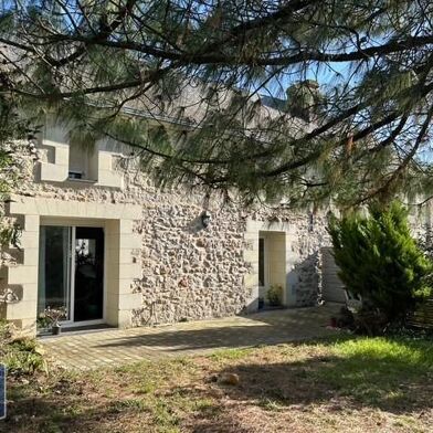 Maison 4 pièces 910 €