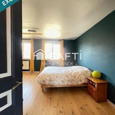 Appartement 6 pièces 167000 €