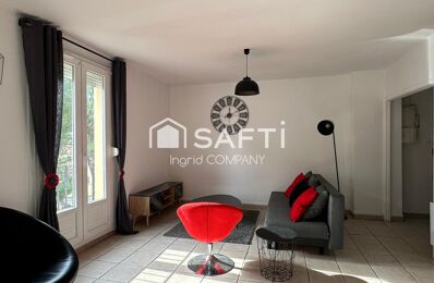 location appartement 795 € CC /mois à proximité de Pujaut (30131)