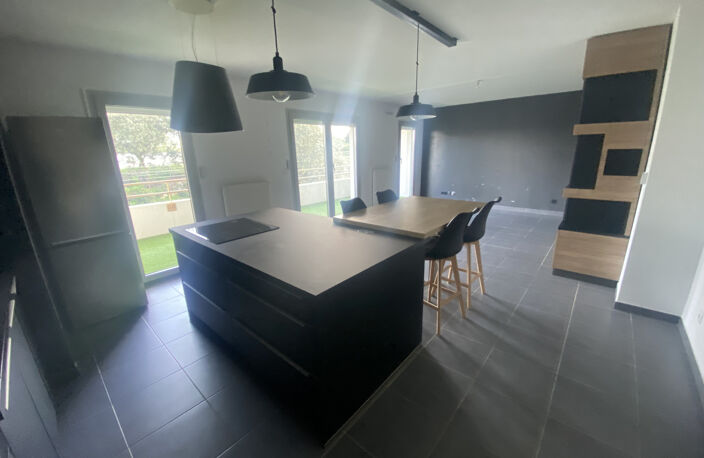 CASTELNAU LE LEZ // Vente T3 de 60m2 environ + terrasse de 1 — photo 3
