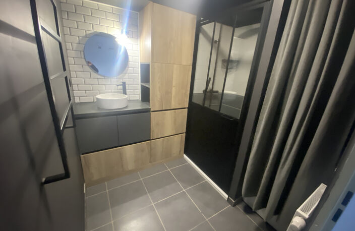 CASTELNAU LE LEZ // Vente T3 de 60m2 environ + terrasse de 1 — photo 4