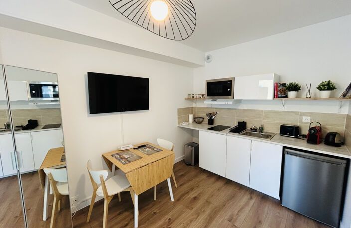 Studio meublé toutes charges comprises — photo 2