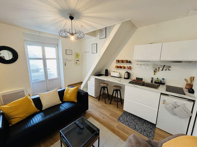 Appartement meublé toutes charges comprises — photo du bien