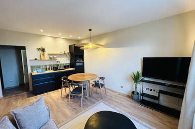 Appartement 3 pièces 1240 €